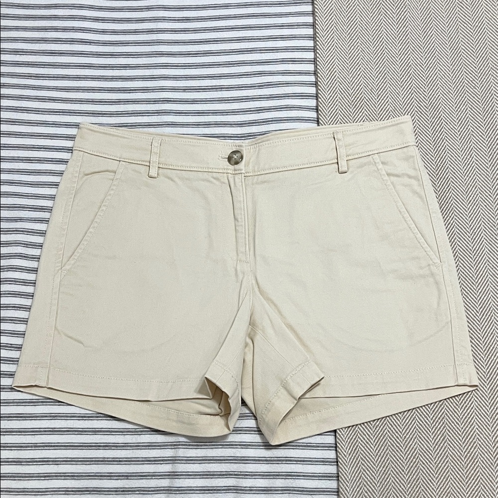 LL Bean Signature Washed Twill Cotton Shorts Light Khaki Sailcloth Size 4